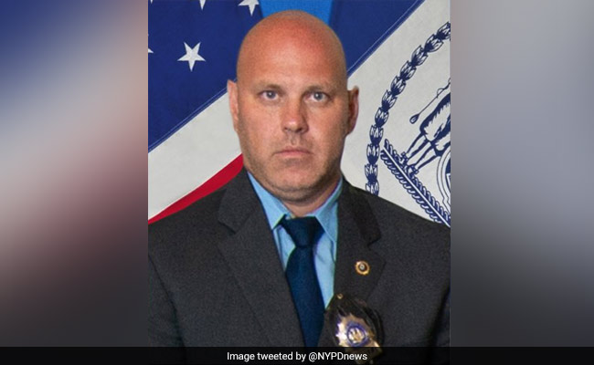 New York Detective Killed By "Friendly Fire" While Responding To Robbery