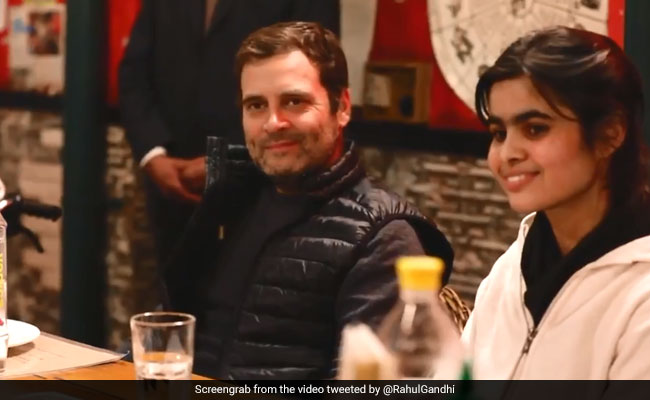 Rahul Gandhi Meets Students To Have "Open Conversation" On Poll Manifesto