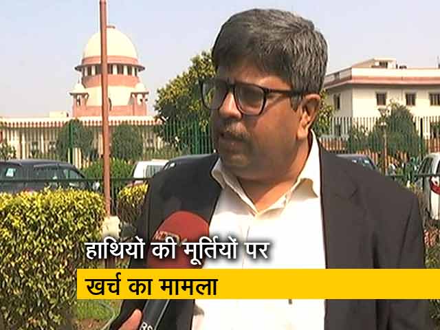 मूर्तियों पर मुसीबत में मायावती? जानें याचिकाकर्ता ने क्या कहा