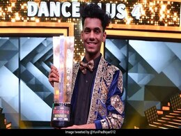 झोपड़पट्टी में रहने वाले चेतन सालुंखे बने Dance Plus 4 के विनर, मां-बाप को देना चाहते हैं ये खास गिफ्ट झोपड़पट्टी में रहने वाले चेतन सालुंखे बने Dance Plus 4 के विनर, मां-बाप को देना चाहते हैं ये खास गिफ्ट