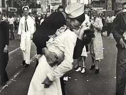 "Kissing Sailor" In Iconic Photo Marking End Of WW II Dies At 95 "Kissing Sailor" In Iconic Photo Marking End Of WW II Dies At 95