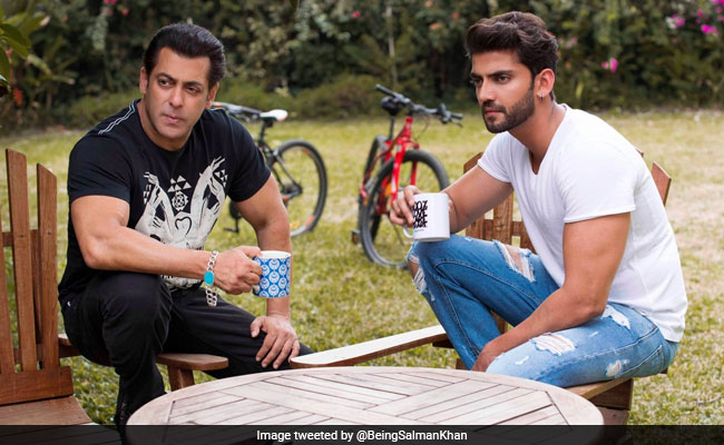 'Have Seen Salman Khan Get In Trouble For Thinking With His Heart,' Says <I>Notebook</i>'s Zaheer Iqbal