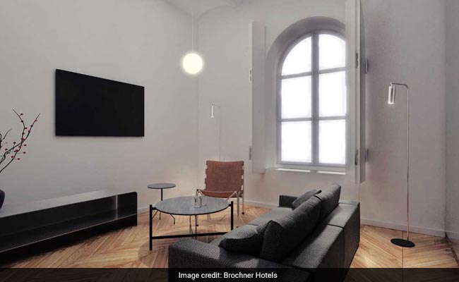 No Housekeeping, This Hotel Has Self-Cleaning Rooms. Here's How It's Done