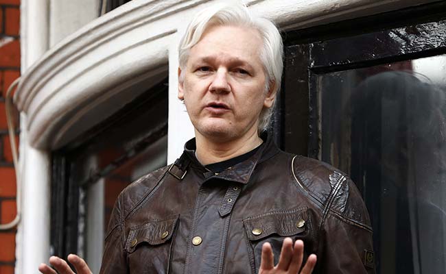 Wikileaks Acted In Public Interest, "Pentagon Papers" Leaker Tells Julian Assange Hearing