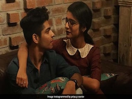 प्रिया प्रकाश वारियर ने Valentine's Day पर फिर मचाई सनसनी, लाई हैं ये तोहफा- देखें Video प्रिया प्रकाश वारियर ने Valentine's Day पर फिर मचाई सनसनी, लाई हैं ये तोहफा- देखें Video