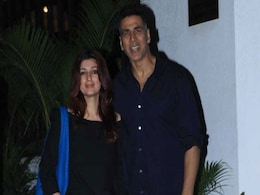 Twinkle Khanna And Akshay Kumar, Twinning In Black, Step Out For Dinner Date. See Pics Twinkle Khanna And Akshay Kumar, Twinning In Black, Step Out For Dinner Date. See Pics