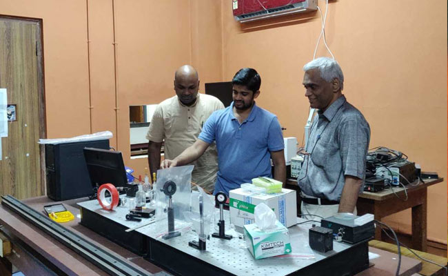 In A First , IIT Madras Researchers Generate Lasers From Carrots