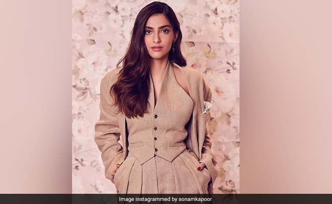 Sonam Kapoor Changes Her Name To 'Zoya Solanki' On Instagram