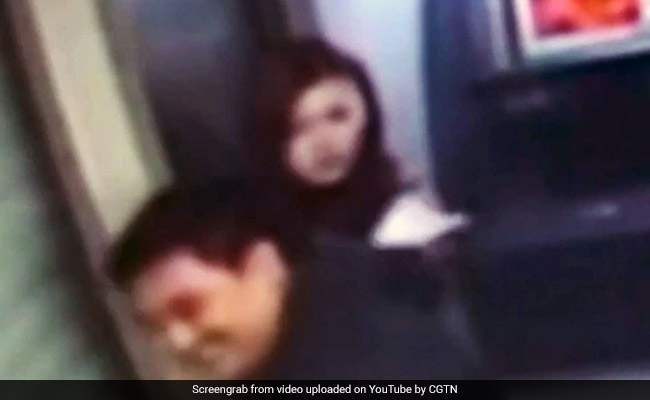 Watch: Robber Returns Money After Checking Woman's Bank Balance