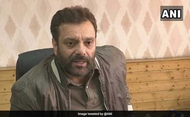 Former PDP Minister Javed Mustafa Mir Joins Shah Faesal's Party