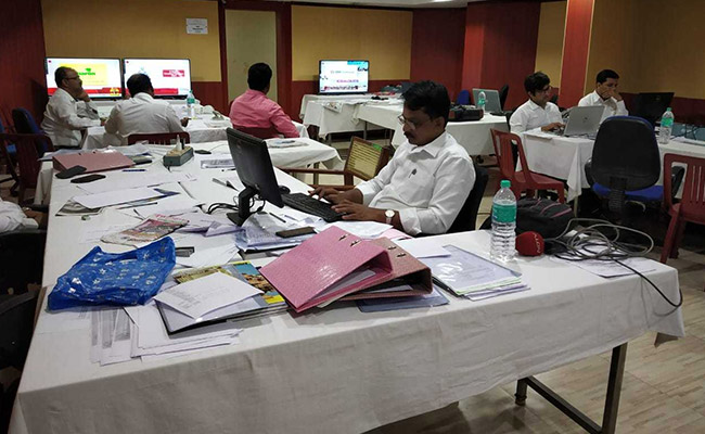 Lawyers, Techies Keep Round The Clock Vigil In DMK War Room In Chennai