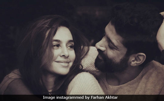 Are Farhan Akhtar And Shibani Dandekar Engaged? The Internet Thinks So