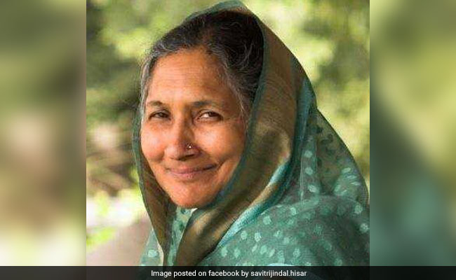 Women's Day: भारत की सबसे अमीर महिला हैं सावित्री जिंदल, 45547 करोड़ रुपये की हैं मालकिन