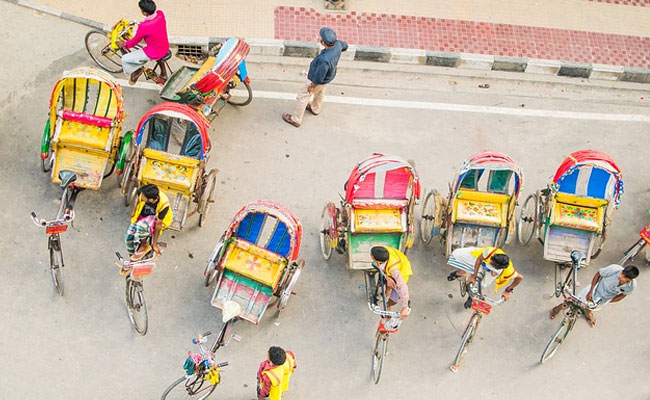 Mahatma Gandhi's Change Mantra On Cycle Rickshaws In Delhi