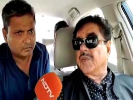 NDTV Exclusive : शत्रुघ्न सिन्हा ने कहा- इस बार 'मोदी लहर' नहीं 'मोदी कहर', जबर्दस्त निगेटिव वोटिंग होगी NDTV Exclusive : शत्रुघ्न सिन्हा ने कहा- इस बार 'मोदी लहर' नहीं 'मोदी कहर', जबर्दस्त निगेटिव वोटिंग होगी