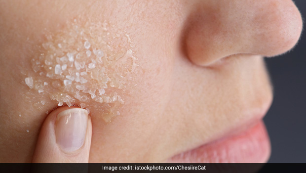 Make Homemade Scrubs With Sugar For Ultimate Skin Exfoliation