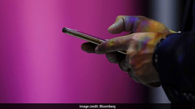 Smartphone addiction can affect your overall health