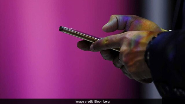 Smartphone addiction can affect your overall health