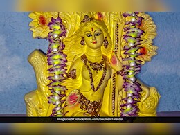 Sheetala Saptami 2025: कब है शीतला सप्तमी, जानिए तिथि, शुभ मुहूर्त और पूजा विधि Sheetala Saptami 2025: कब है शीतला सप्तमी, जानिए तिथि, शुभ मुहूर्त और पूजा विधि
