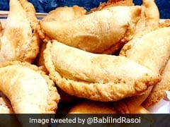 Almond & White Chocolate Gujiya