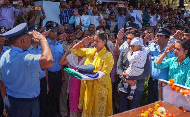 21-Gun Salute, Military Honours For Pilot Killed In Air Force Chopper Crash