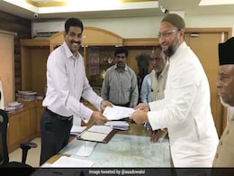 AIMIM चीफ ओवैसी के पास है 13 करोड़ रुपये की संपत्ति, खुद की कार नहीं, पर पिस्टल और राइफल है AIMIM चीफ ओवैसी के पास है 13 करोड़ रुपये की संपत्ति, खुद की कार नहीं, पर पिस्टल और राइफल है