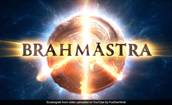 Brahmastra Logo: रणबीर कपूर-आलिया भट्ट ने पूछा ऐसा सवाल, अमिताभ बच्चन बोले- 'सारे अस्त्रों का देवता है...'