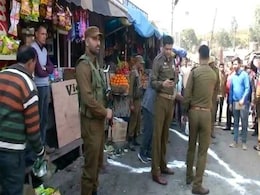 जम्मू बस स्टैंड पर हुए ग्रेनेड हमले में 1 युवक की मौत, 30 घायल, आरोपी गिरफ्तार जम्मू बस स्टैंड पर हुए ग्रेनेड हमले में 1 युवक की मौत, 30 घायल, आरोपी गिरफ्तार