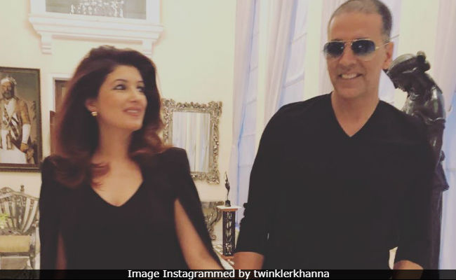 Hey, Twinkle Khanna, Have You Seen Akshay Kumar's 'Don't Tell My Wife' Post Yet?