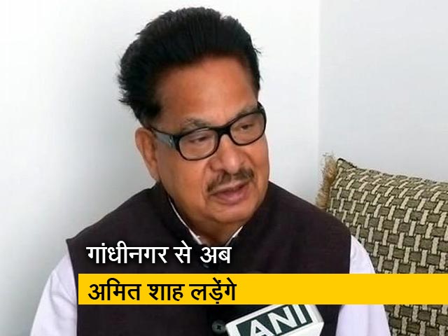 आडवाणी का टिकट कटने पर कांग्रेस का तंज