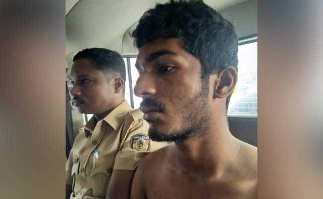 Kerala Teen Set On Fire On Road, Accused Suddenly Poured Petrol On Her