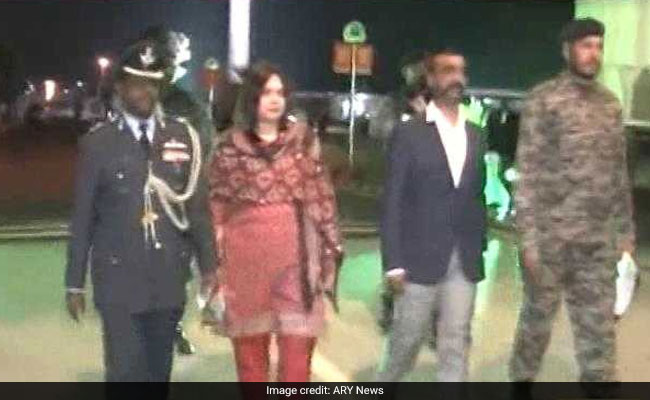 Wing Commander Abhinandan Varthaman Handed Over To India: Highlights