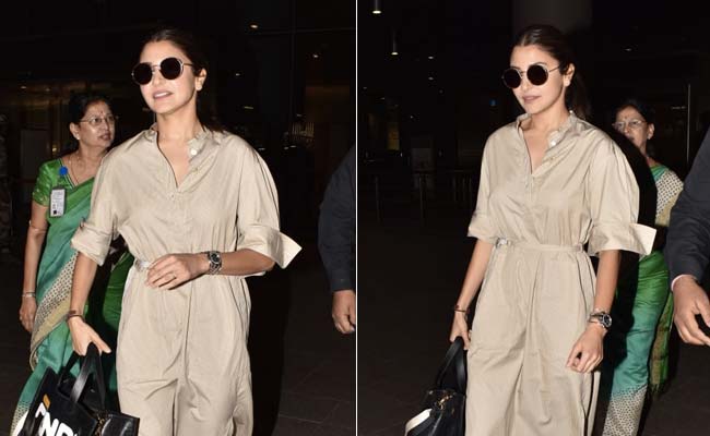 Get The Look: Anushka Sharma's Comfy Travel Outfit
