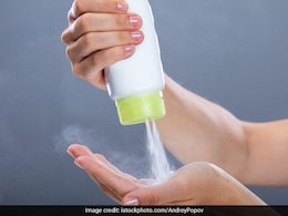 टैल्कम पाउडर को लगाने से हो सकता है कैंसर का खतरा- WHO ने बताया इन लोगों के लिए नहीं है सेफ