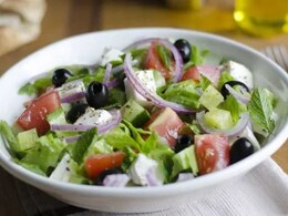 Weight Loss: 5 Ways Of Making Salad With Olives For Healthy Eating