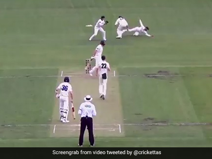 முதல் ஸ்லிப்பில் மேஜிக் செய்து அசத்திய மேத்யூ வேட்!