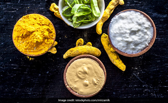 Homemade Face Pack: निखरी त्वचा पाने के लिए इस्तेमाल करें ये होममेड फेस पैक