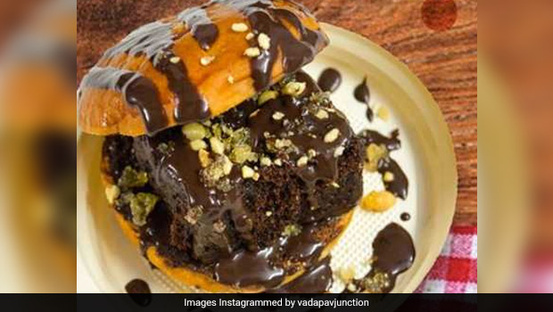 Ever Tried Chocolate Pav Or Noodles Vada Pav? Head To Vada Pav Junction To Savour The Delights