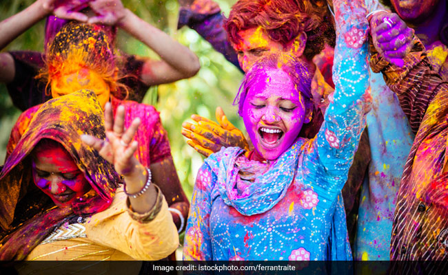 Holi Songs: Turn On The Festive Vibe With Peppy Holi Music