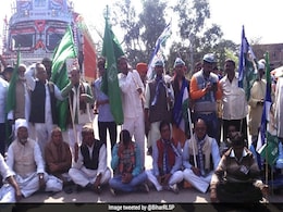 8 दिसंबर को भारत बंद, कांग्रेस समेत दर्जन भर दलों का बंद को समर्थन, जानें- कौन-कौन पार्टी शामिल 8 दिसंबर को भारत बंद, कांग्रेस समेत दर्जन भर दलों का बंद को समर्थन, जानें- कौन-कौन पार्टी शामिल