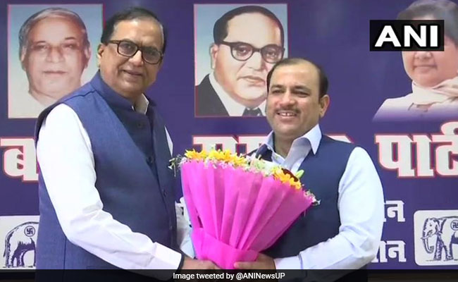 "With HD Deve Gowda's Blessings", JDS' Danish Ali Switches To Mayawati's Party