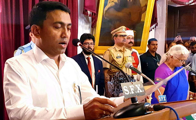 "No Flowers": Goa Chief Minister Cites Manohar Parrikar Before Floor Test