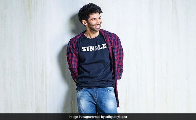 '<I>Chal Jhoota</I>': Aditya Roy Kapur Claims He's Single. Arjun Kapoor, Parineeti Chopra Aren't Buying It