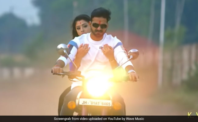 Bhojpuri Cinema: पवन सिंह की फिल्म 'क्रैक फाइटर' का धमाकेदार ट्रेलर रिलीज, बार-बार देखा जा रहा Video