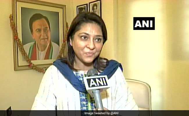 Woman Power In Mumbai's Constituency Of Stars, Same Faces In South Mumbai