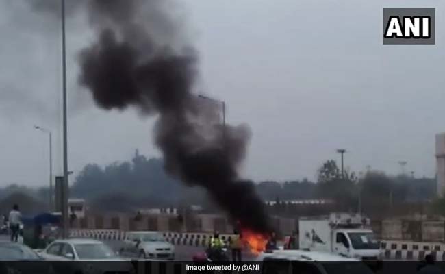 Car Catches Fire On Akshardham Flyover In Delhi; Driver Safe