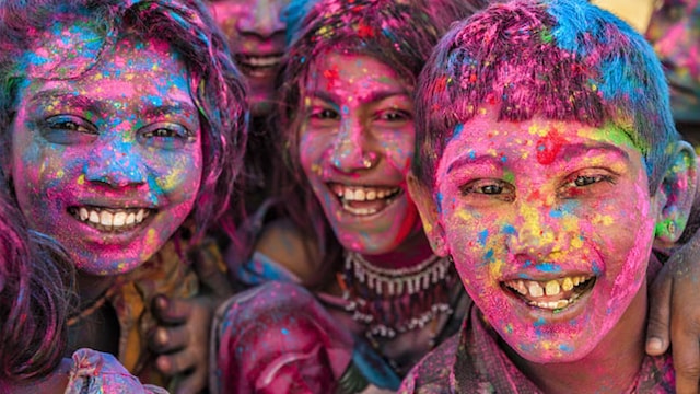 The dry gulal and the wet colours of today are not derived from natural sources.