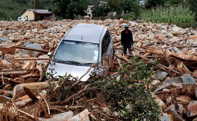 Over 700 Killed In Africa Cyclone, UN Says More Floods Likely