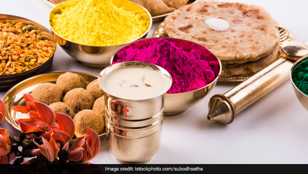 Holi 2021: 7 Tasty And Healthy Holi Snacks You Must Try