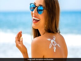 Skincare Tips: Know The Difference Between Mineral And Chemical Sunscreen Skincare Tips: Know The Difference Between Mineral And Chemical Sunscreen